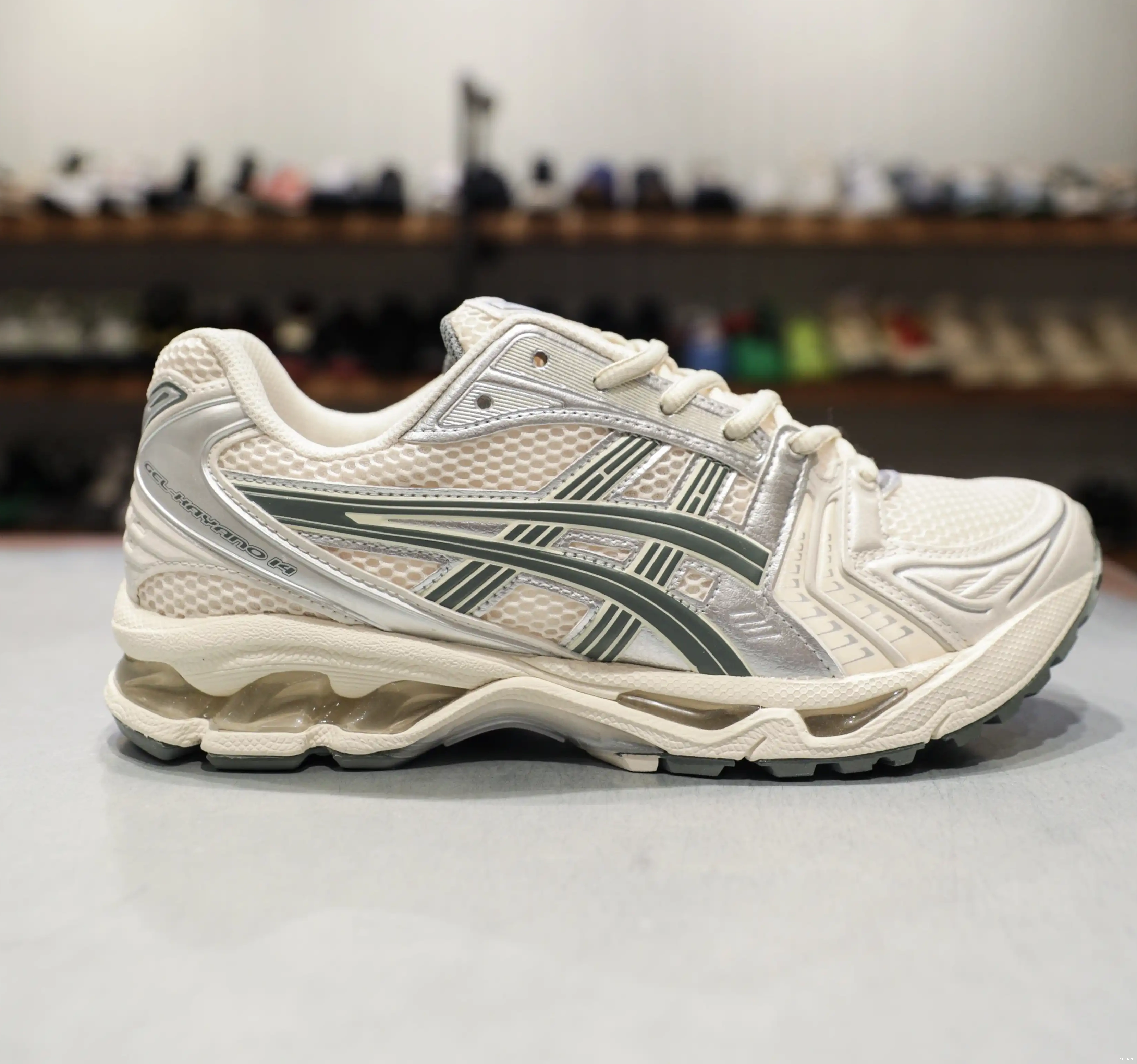 Birch ASICS 14 Pewter Dark Gel-Kayano 0625